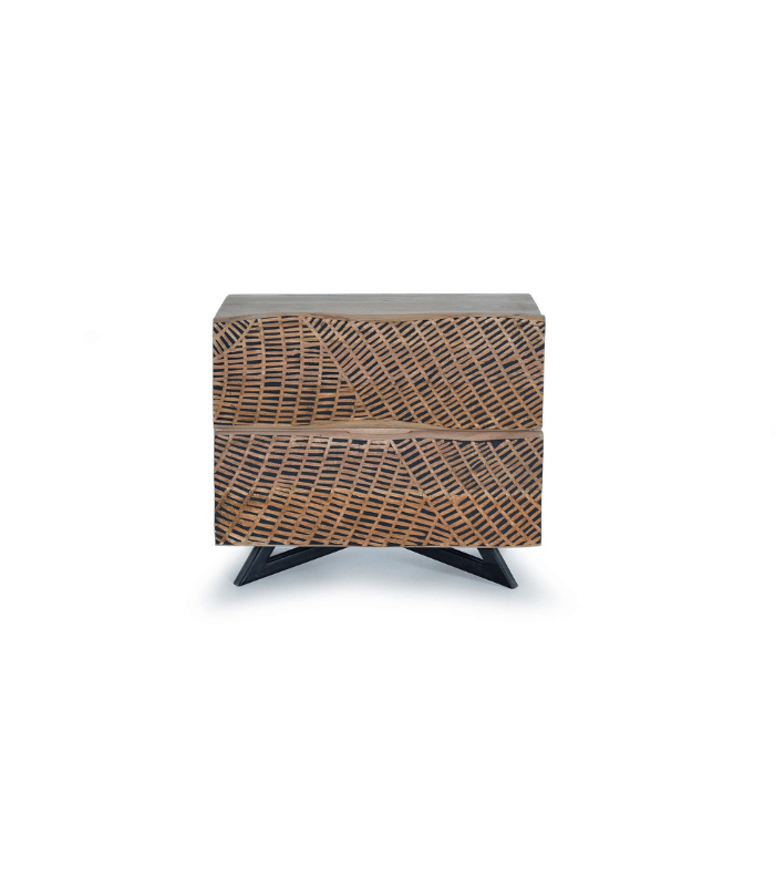Mesita de noche fabricada en madera de acacia con detalles tallados a mano